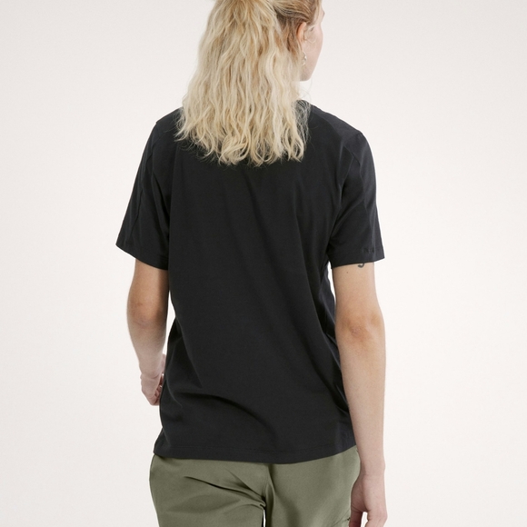Arc'teryx Women's Black T-Shirt - Picture 2 of 8